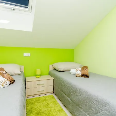 Donita Lägenhet Slano