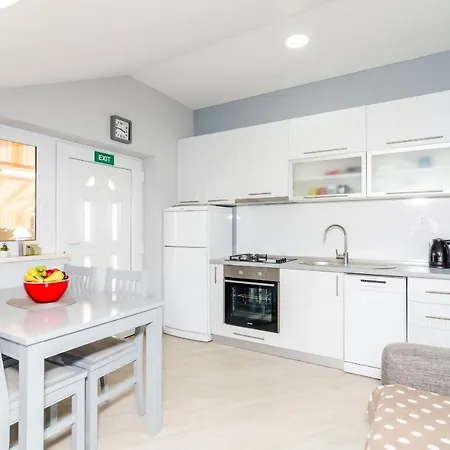 Donita Lägenhet Slano