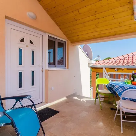 Donita Lägenhet Slano